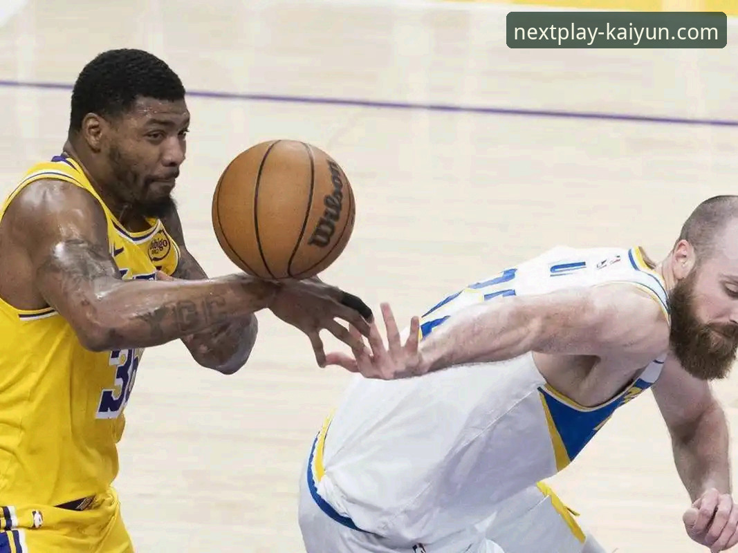 湖人客场力克步行者：一场进攻盛宴的深度解析